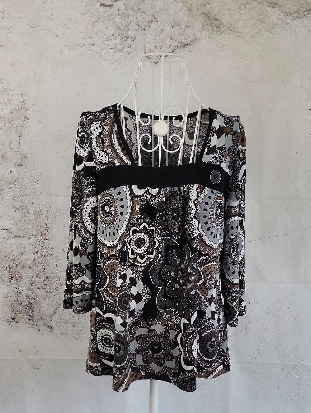 Christopher & Banks Boho Floral Pattern Square Neck Top - Black & Brown Size M